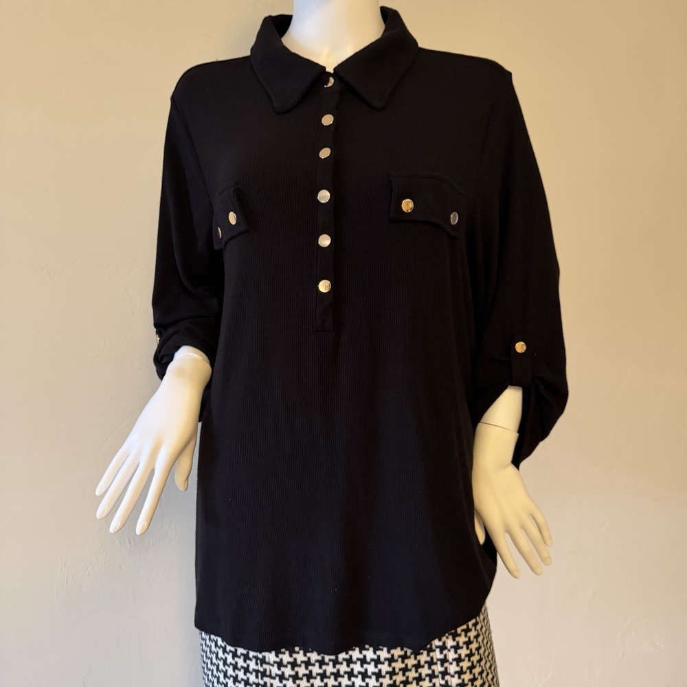 Carmen Marc Valvo Women's Knit‎ Button Blouse Black Collared Plus Size 2X - Picture 1 of 15